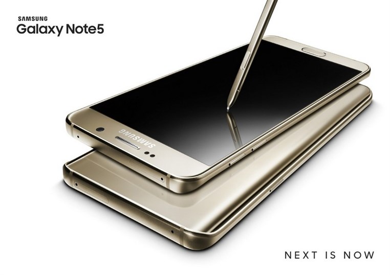 Samsung Stays Ahead of the Curve with Bold, Big Screen Smartphones 